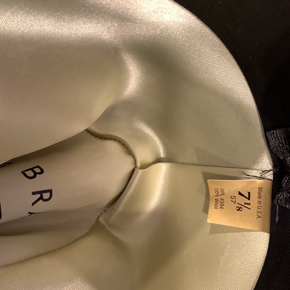 2 Cowboy hats - Picture 4 of 6